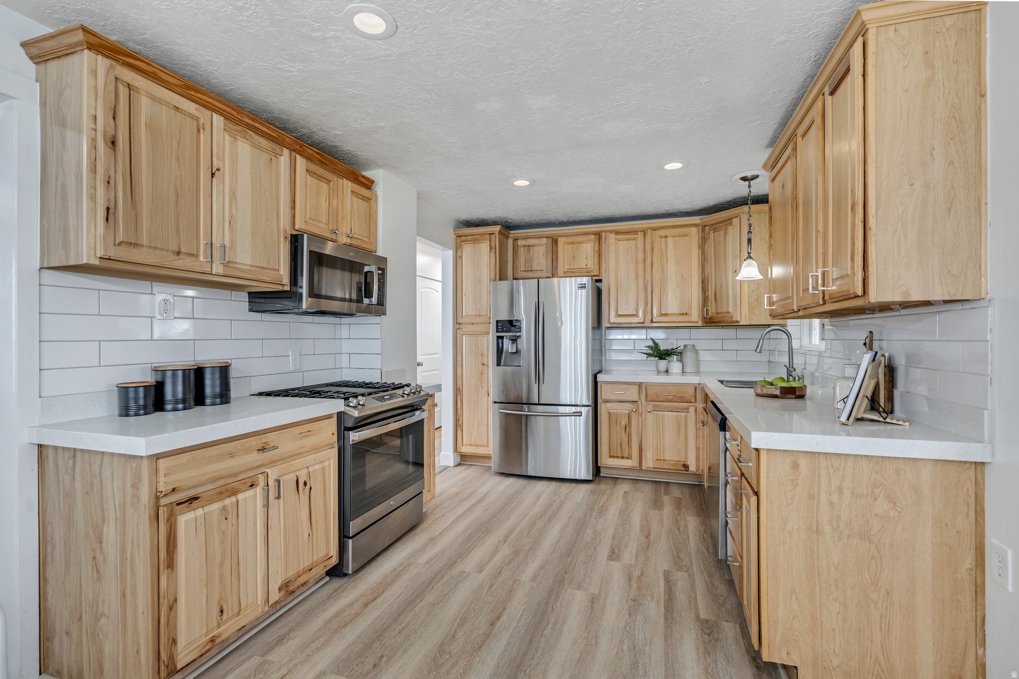 WHITE CITY - Residential