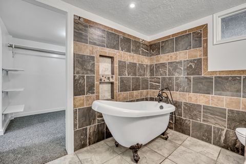 Tiny photo for 1119 E 10600 S, Sandy, UT 84094 (MLS # 2132338)