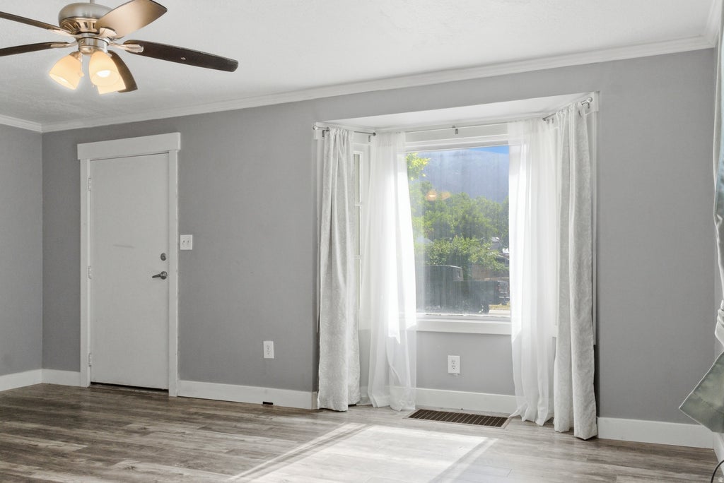 Photo of 625 GRACE AVE, Ogden, UT 84404 (MLS # 2164822)