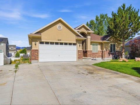 Tiny photo for 6059 BAYSHORE DR, Stansbury Park, UT 84074 (MLS # 2169152)