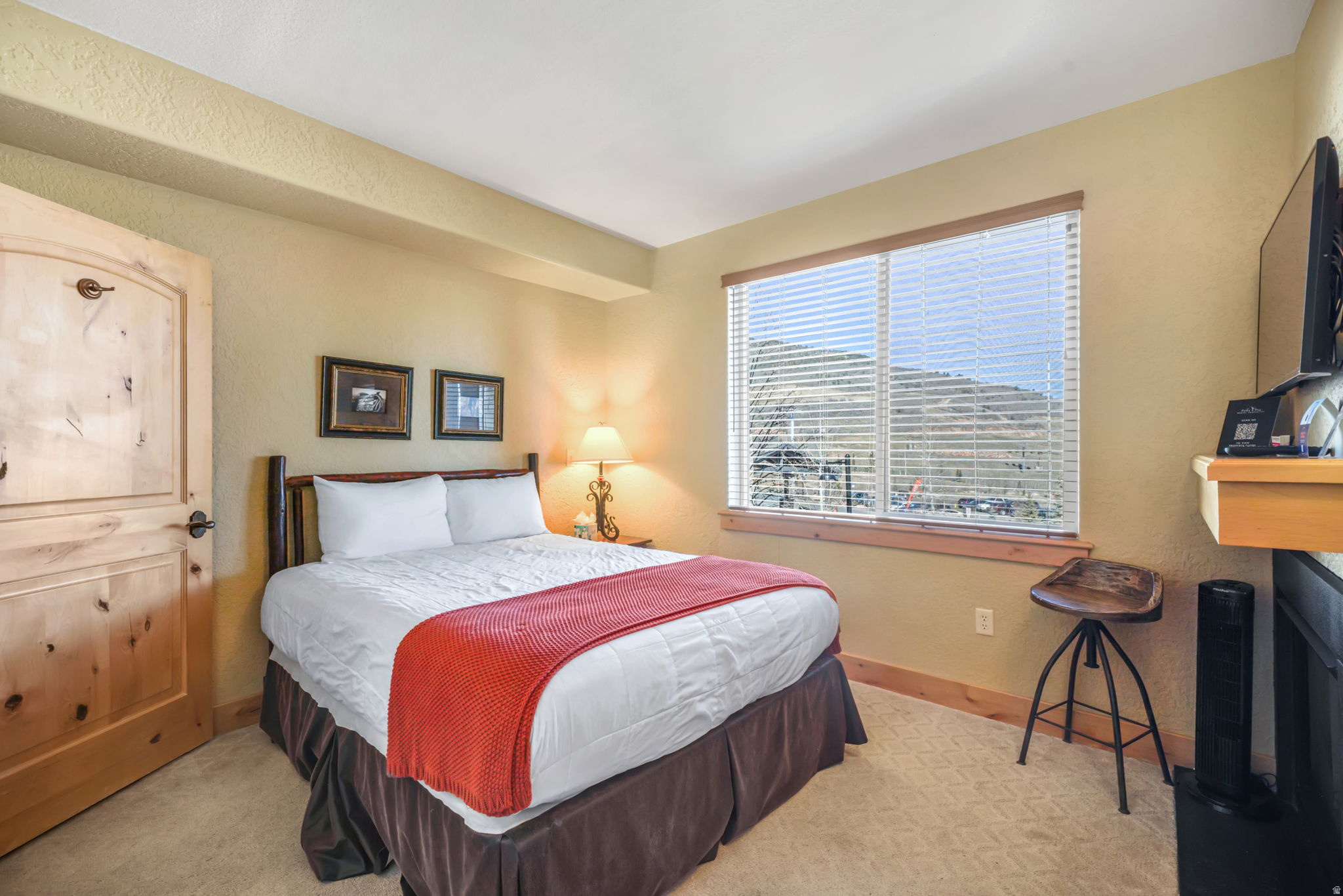 SILVERADO LODGE - Residential