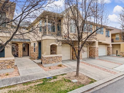 Condo For Sale - 6755 S Valance Lane Ln<br/> West Jordan, UT 84084
