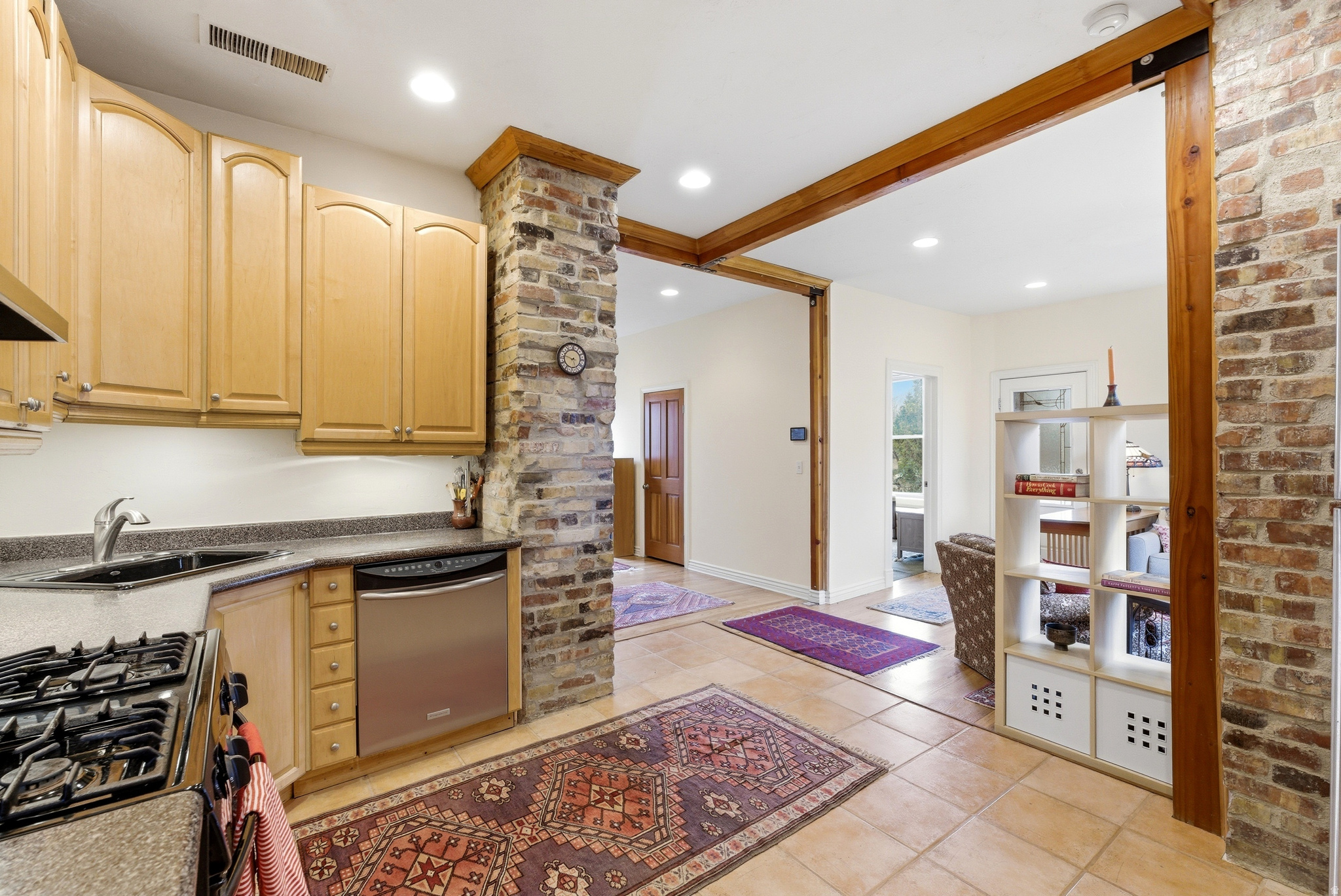 VILLA PARK - Residential