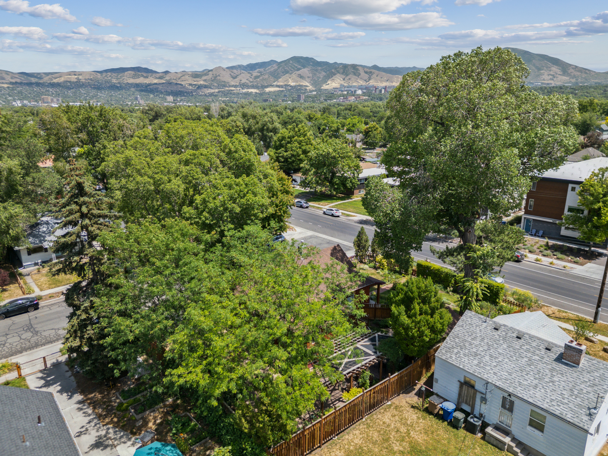 VILLA PARK - Residential