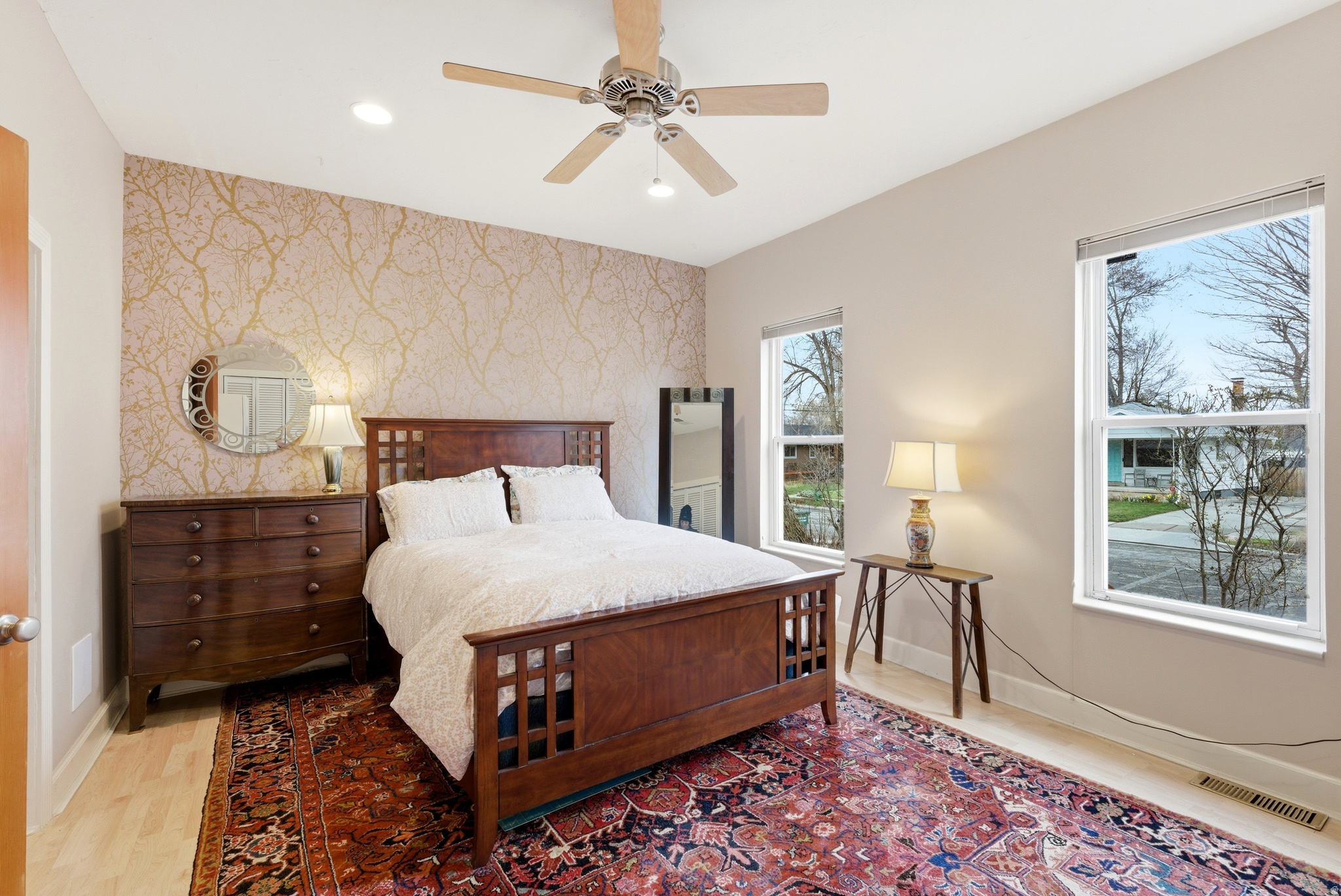 VILLA PARK - Residential