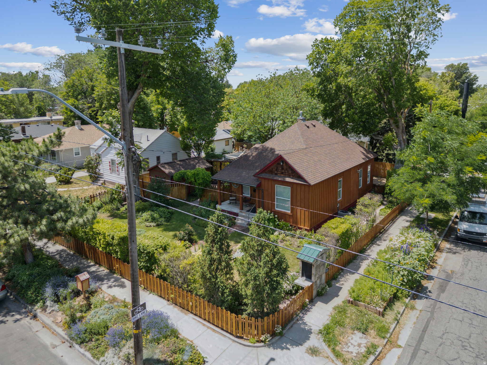 VILLA PARK - Residential