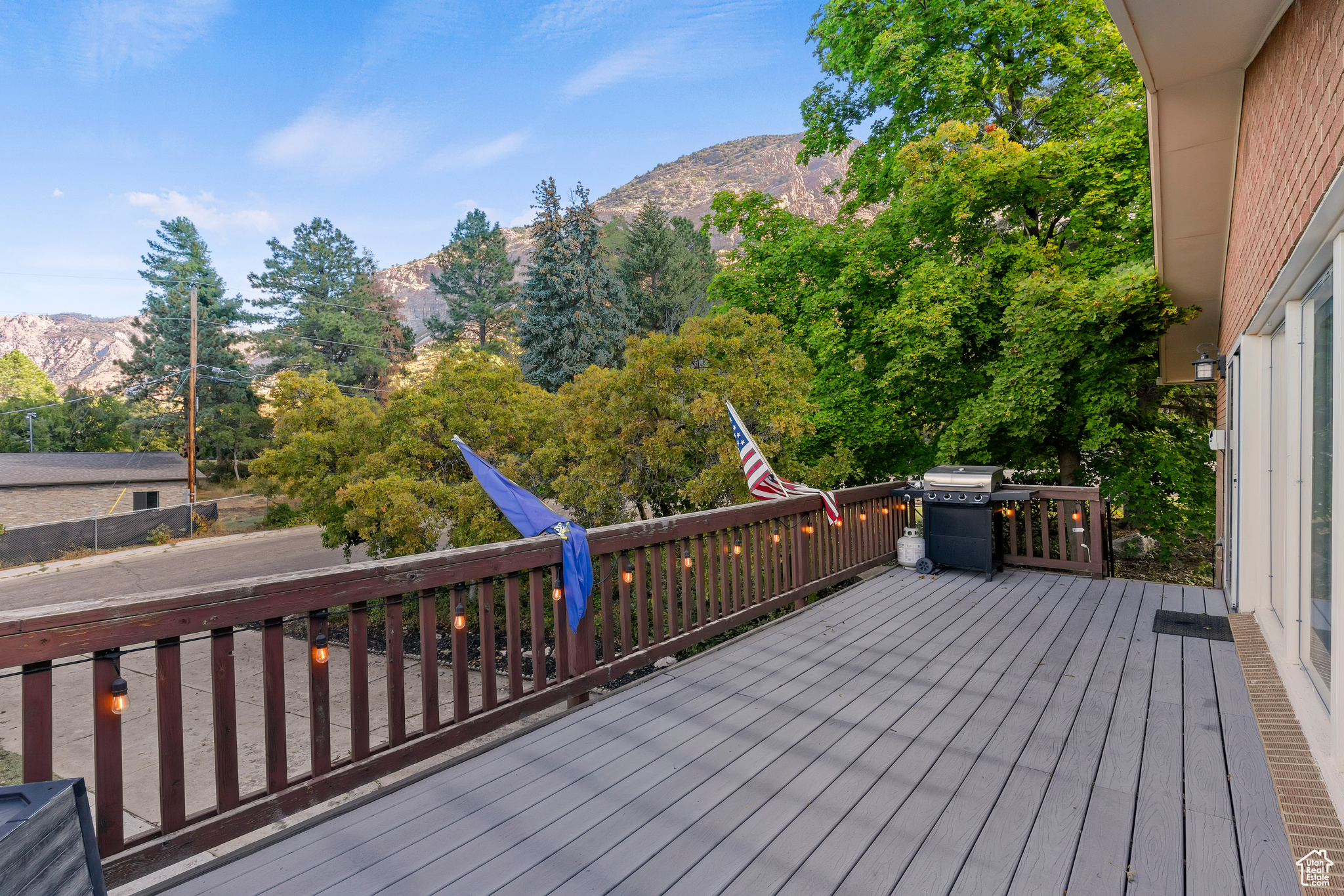 MOUNTAIN OAK ESTATES - Residential