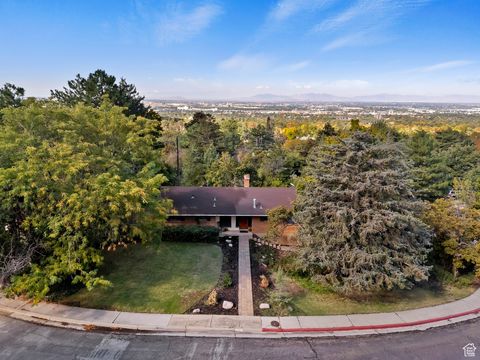 Tiny photo for 2757 S SHAMROCK DR E, Ogden, UT 84403 (MLS # 2116629)