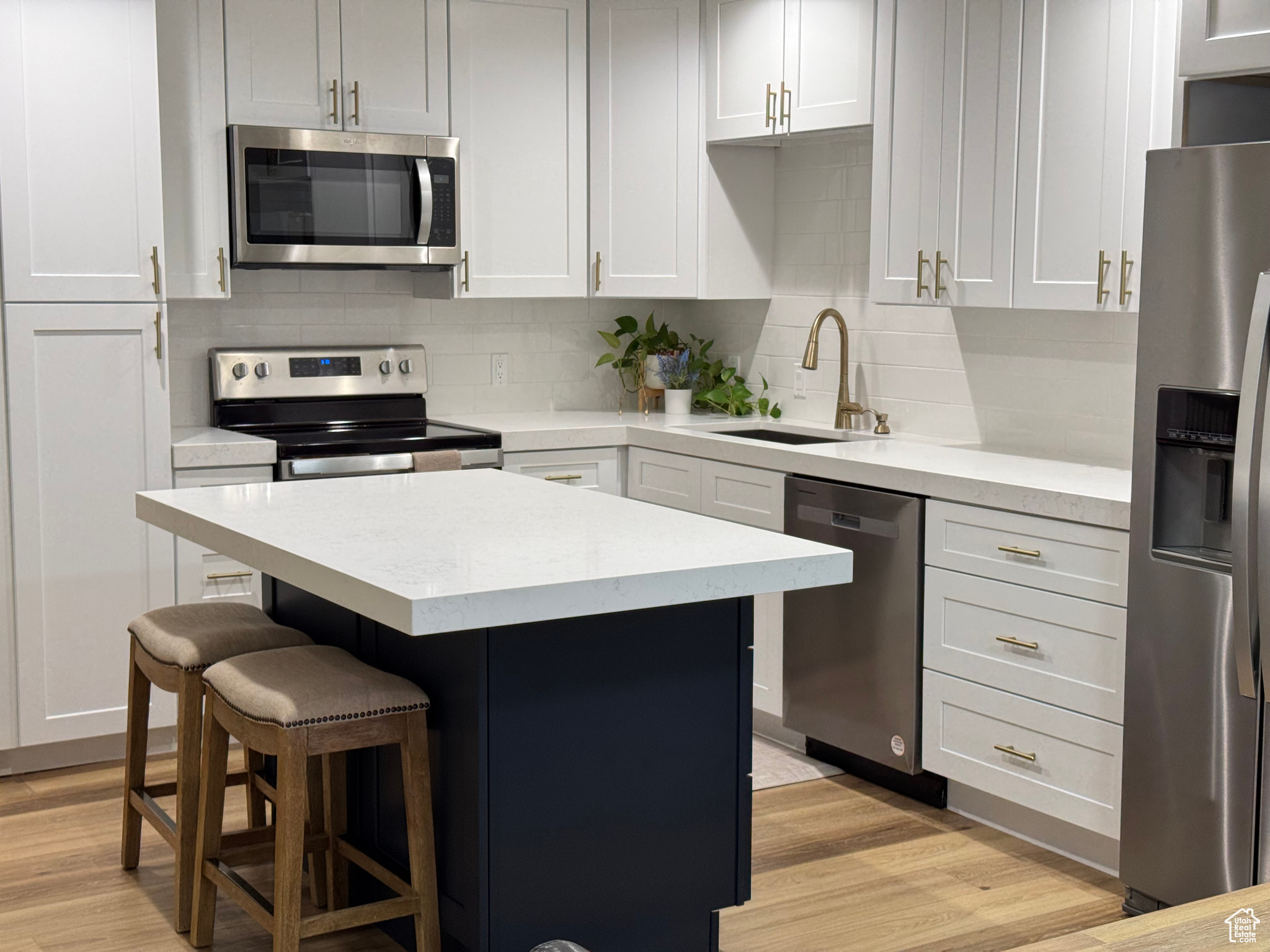 HARVEST ESTATES - Residential
