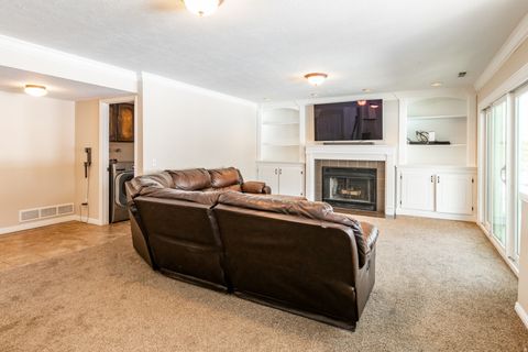 Tiny photo for 1787 S 1175 E, Bountiful, UT 84010 (MLS # 2124682)