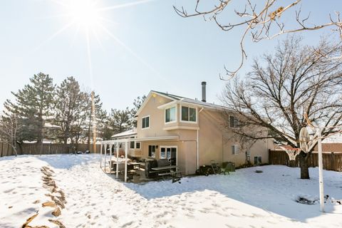 Tiny photo for 1787 S 1175 E, Bountiful, UT 84010 (MLS # 2124682)