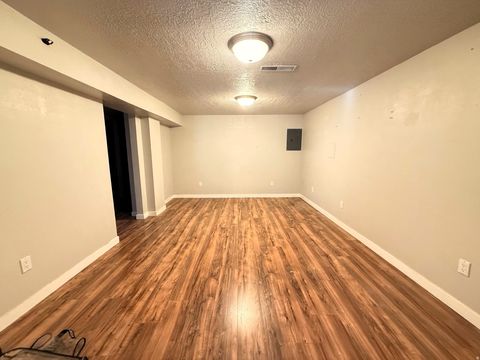 Tiny photo for 668 E 600 S, Salem, UT 84653 (MLS # 2127833)