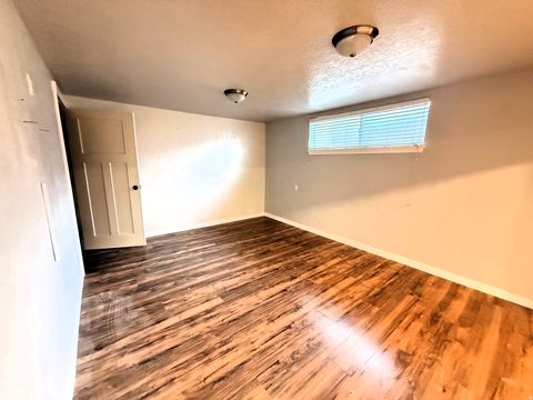 Tiny photo for 668 E 600 S, Salem, UT 84653 (MLS # 2127833)
