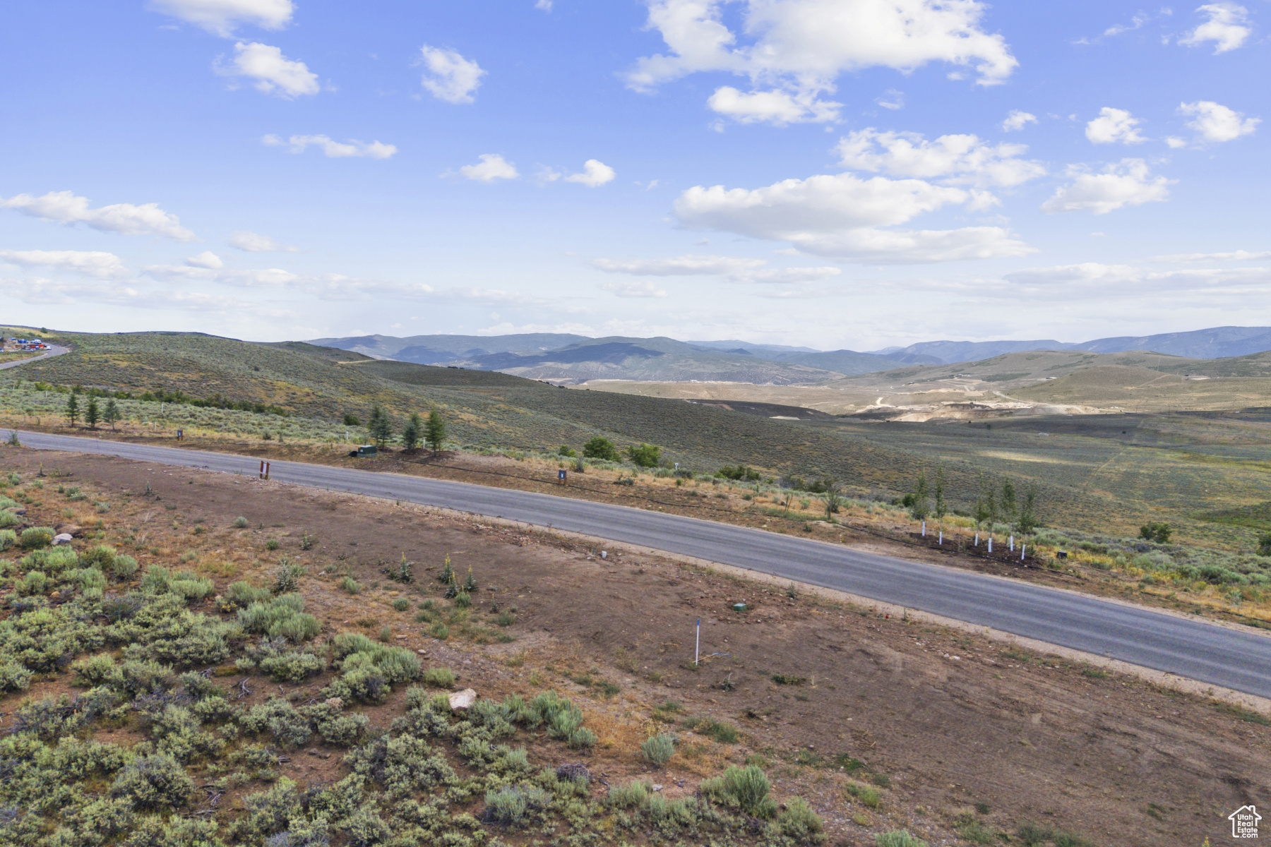 LINKS EDGE - Residential