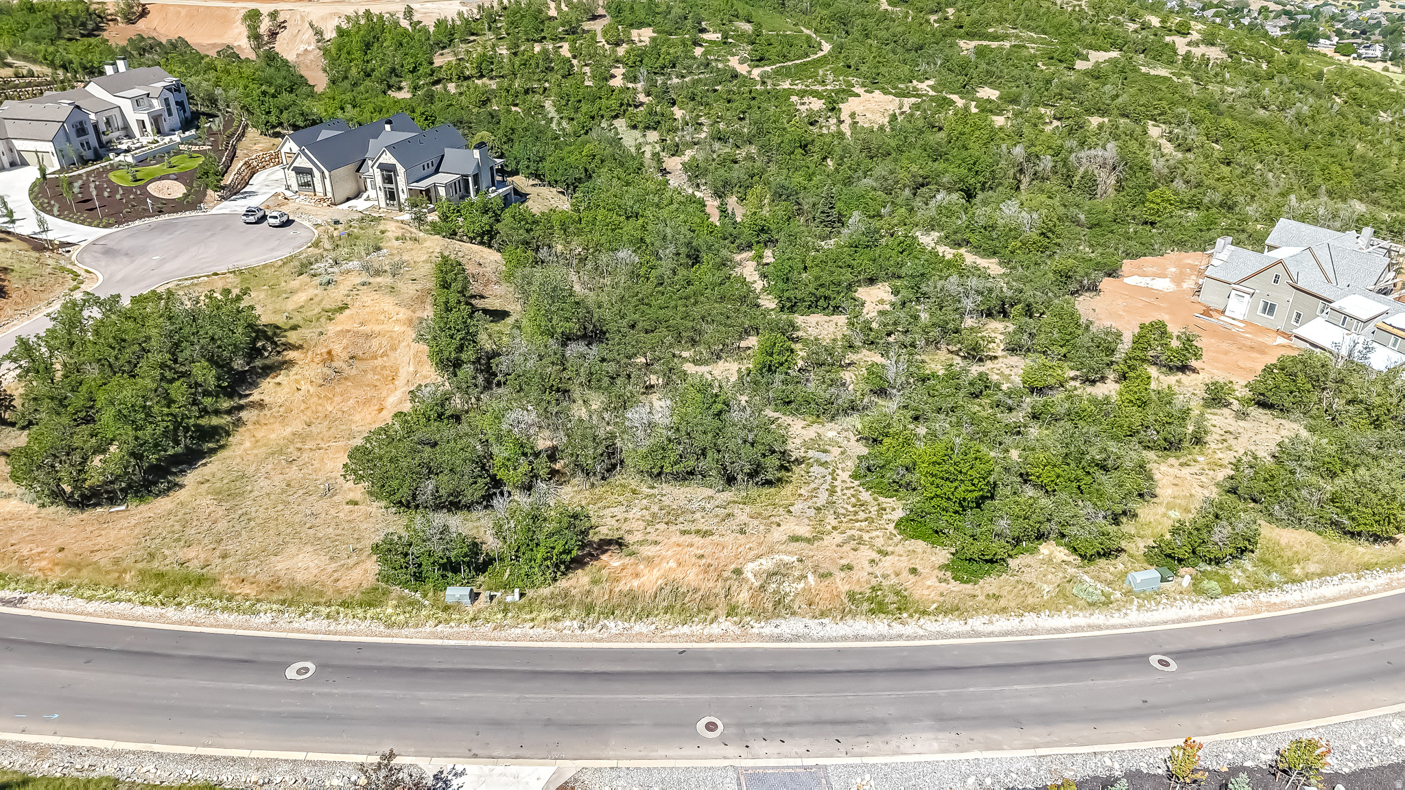 Photo 1 of 27 — 890 S SUMMIT CREEK DR 47, Woodland Hills, UT 84653