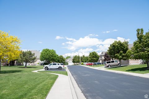 Tiny photo for 1082 E 370 N, American Fork, UT 84003 (MLS # 2143924)