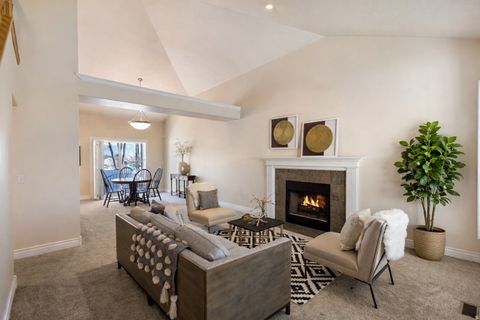 Tiny photo for 1082 E 370 N, American Fork, UT 84003 (MLS # 2143924)