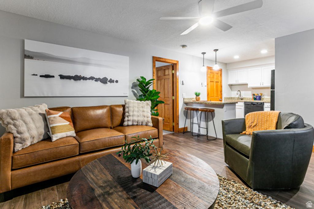 Photo of 2025 CANYONS RESORT DR #Y3, Park City, UT 84098 (MLS # 2136743)