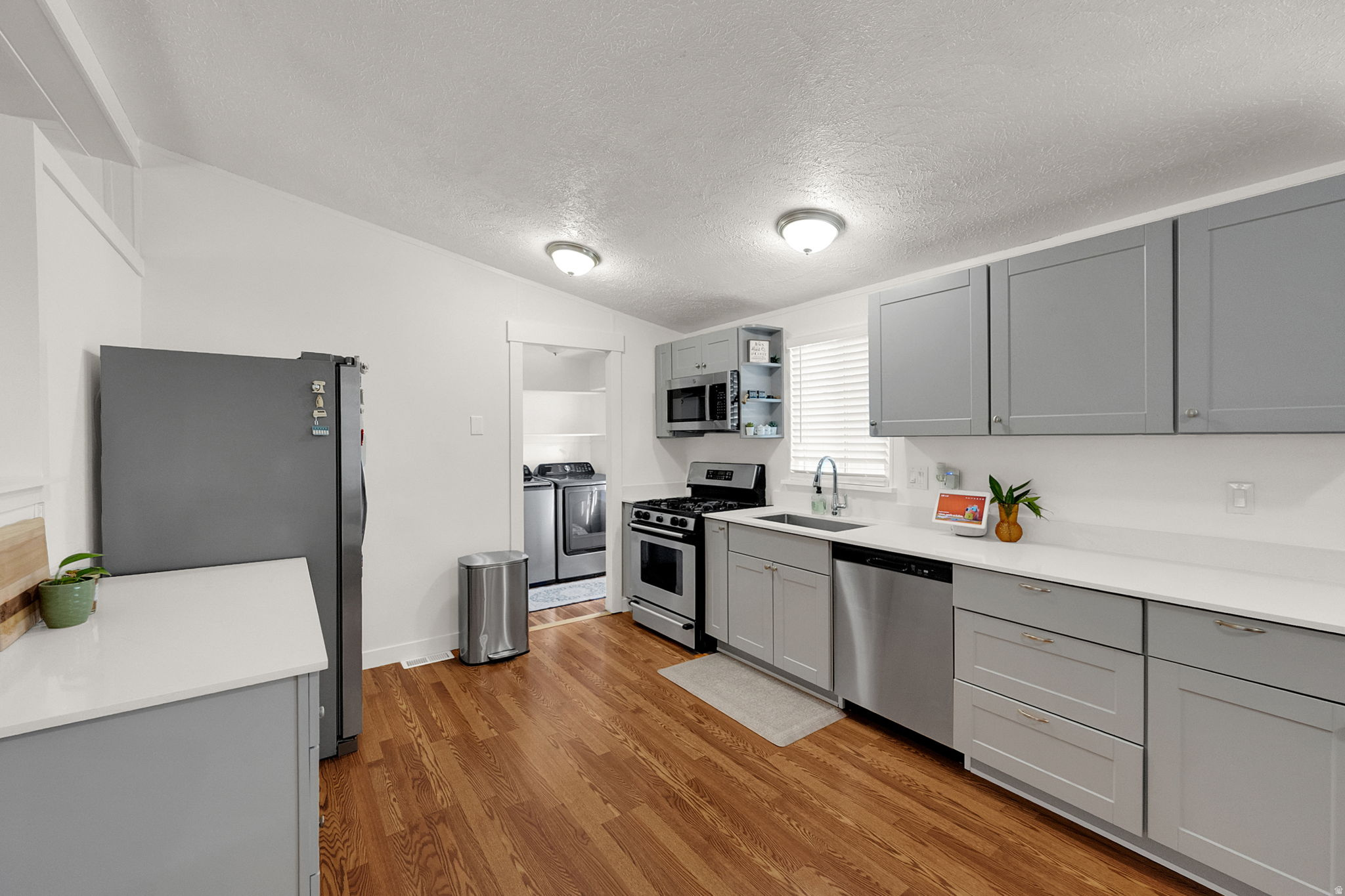 WEST CREST - Residential