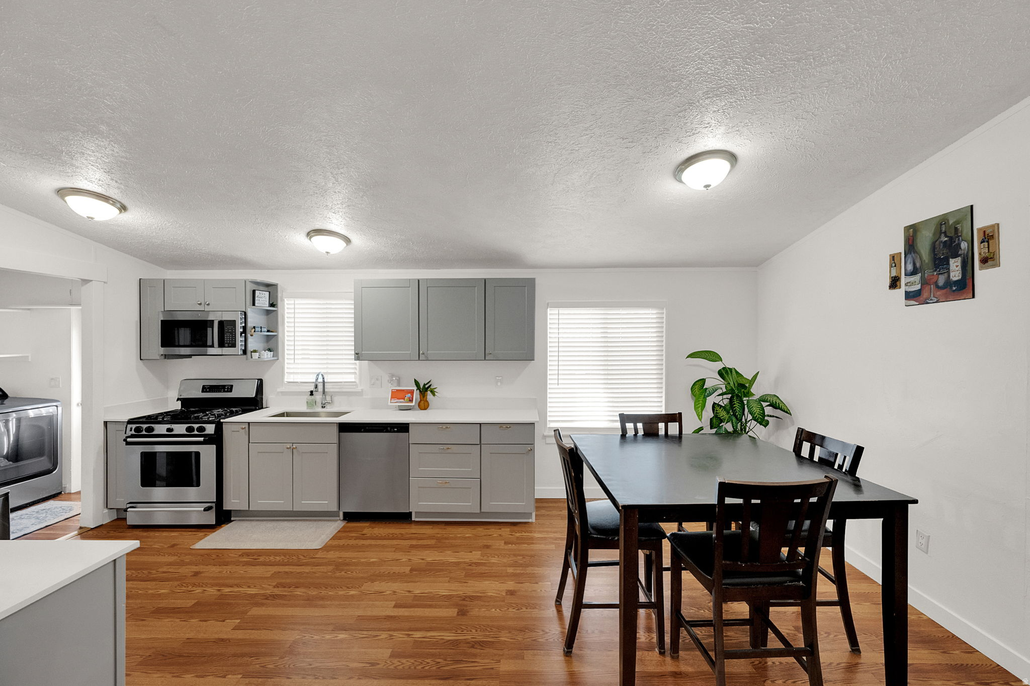 WEST CREST - Residential