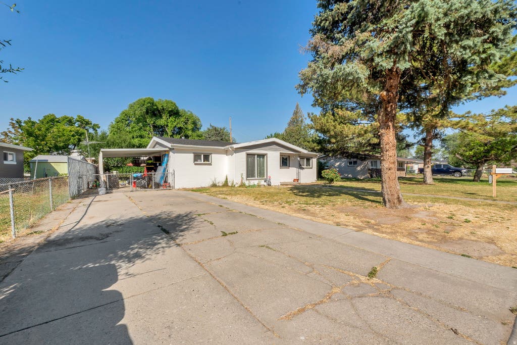 Photo of 3728 S AMERICAN DR W, West Valley City, UT 84119 (MLS # 2168335)