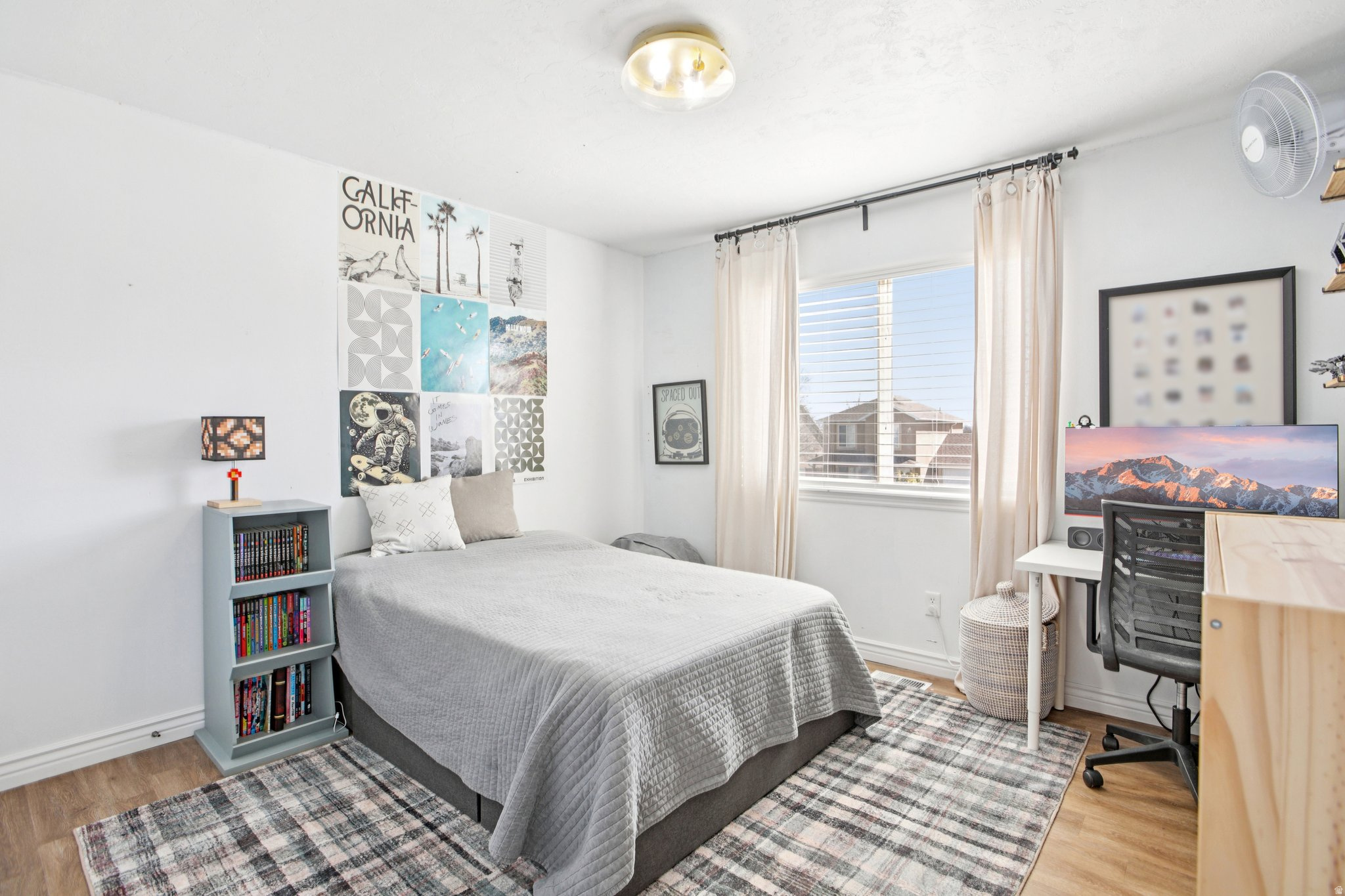 NORTH LAKE - Residential