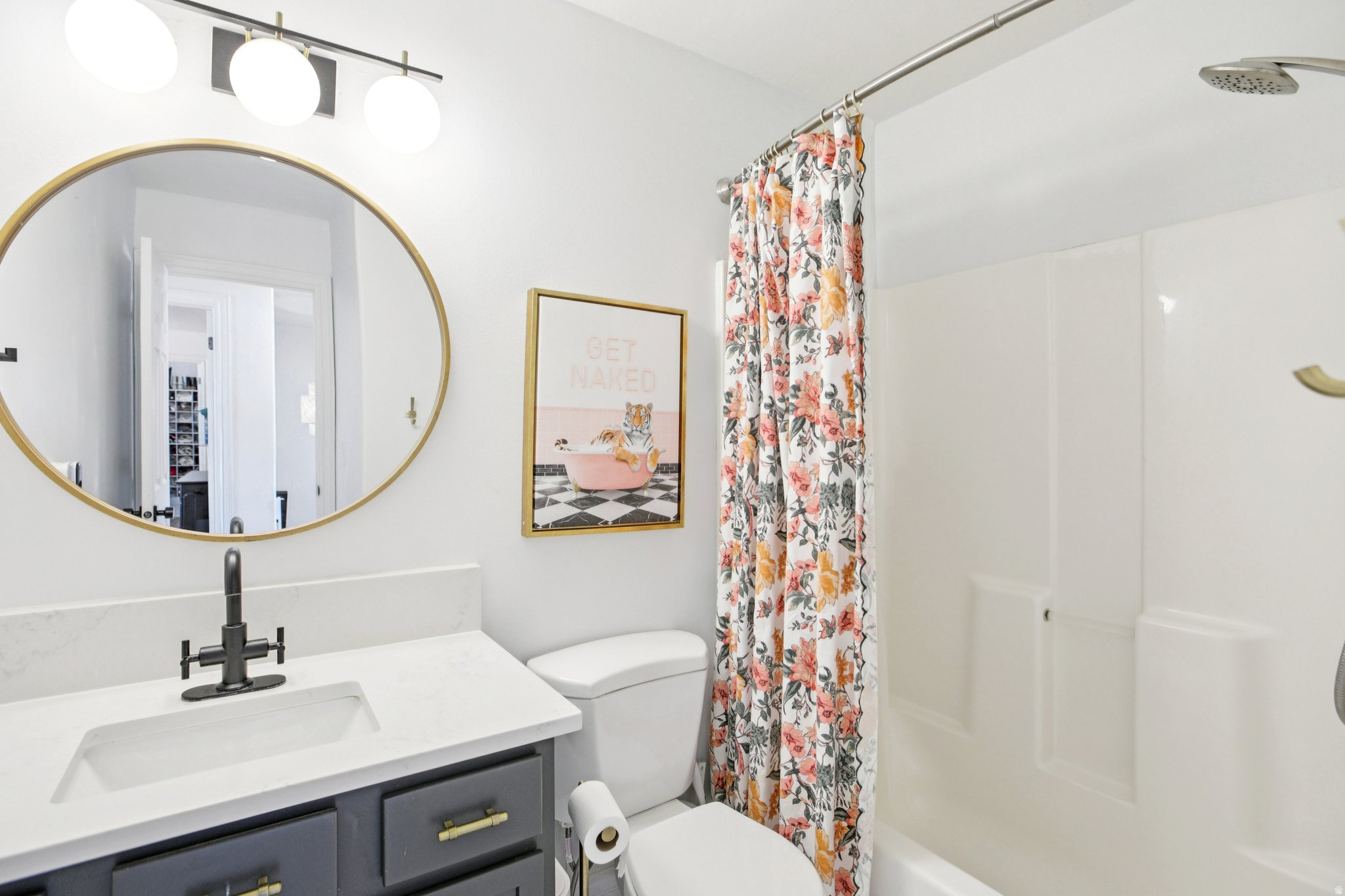 NORTH LAKE - Residential