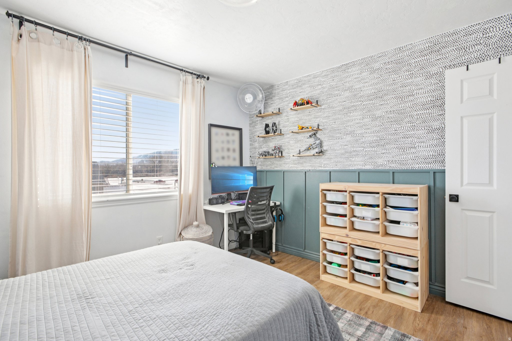 NORTH LAKE - Residential