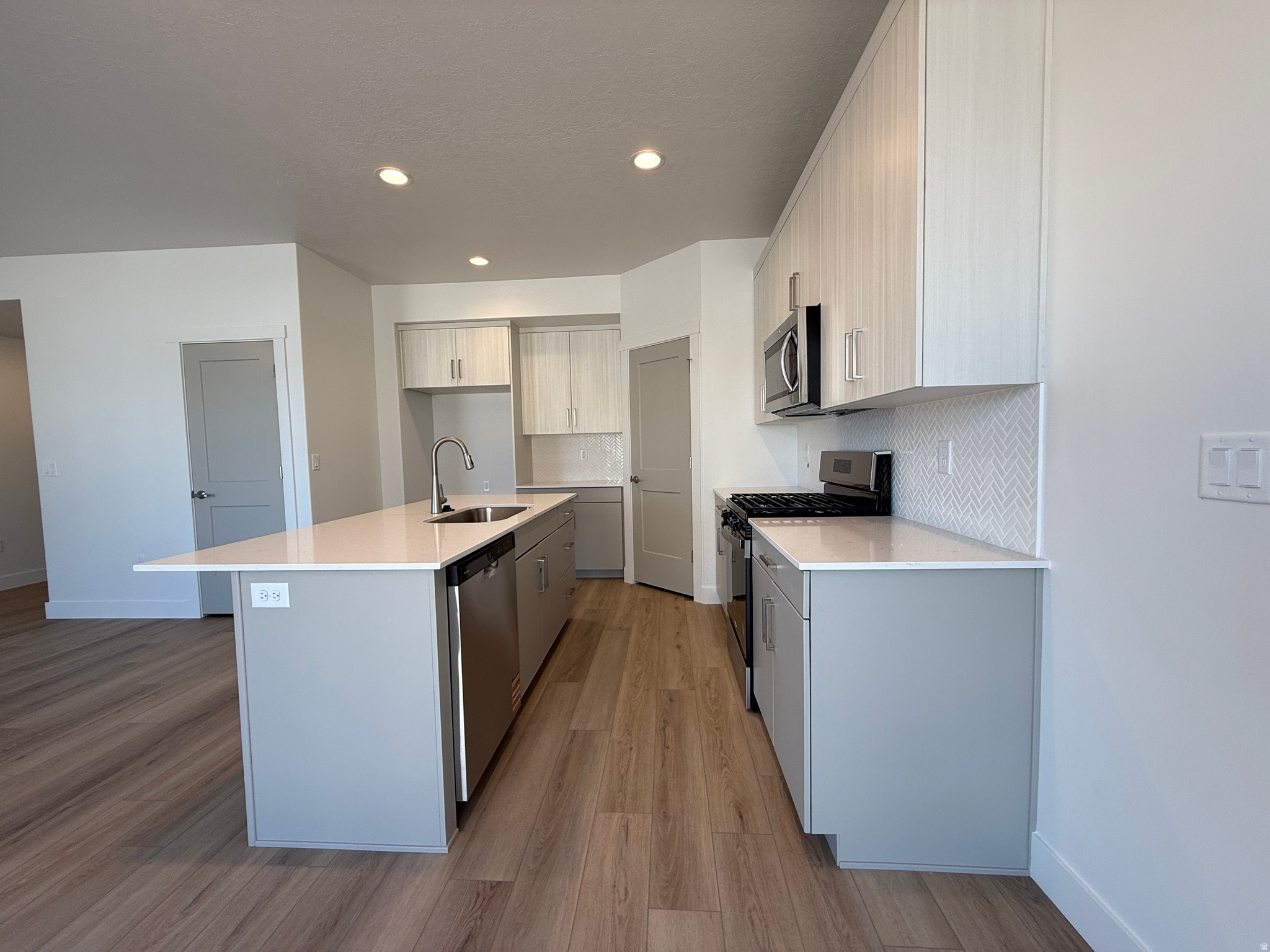 VILLAGES AT GREEN FARM - Residential