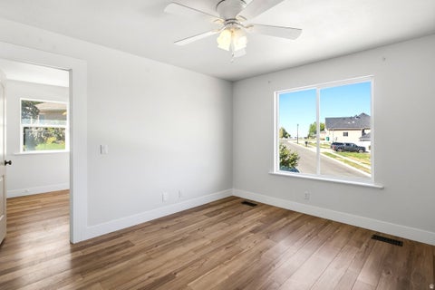 Tiny photo for 752 N 1475 E, Layton, UT 84040 (MLS # 2185012)