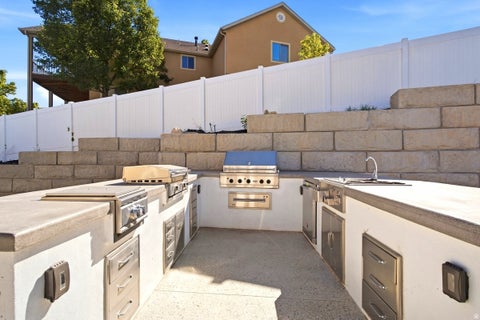Tiny photo for 752 N 1475 E, Layton, UT 84040 (MLS # 2185012)