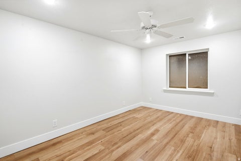 Tiny photo for 752 N 1475 E, Layton, UT 84040 (MLS # 2185012)