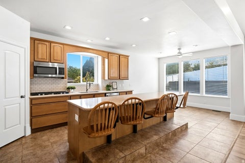Tiny photo for 752 N 1475 E, Layton, UT 84040 (MLS # 2185012)