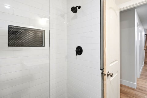 Tiny photo for 752 N 1475 E, Layton, UT 84040 (MLS # 2185012)