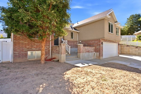 Tiny photo for 752 N 1475 E, Layton, UT 84040 (MLS # 2185012)