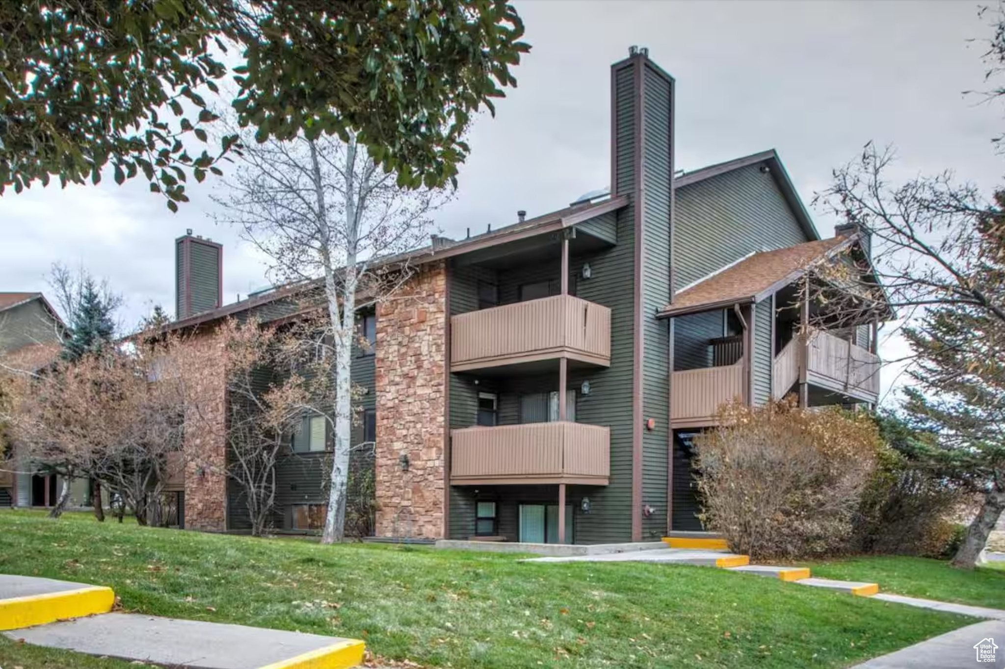 POWDERWOOD - Residential