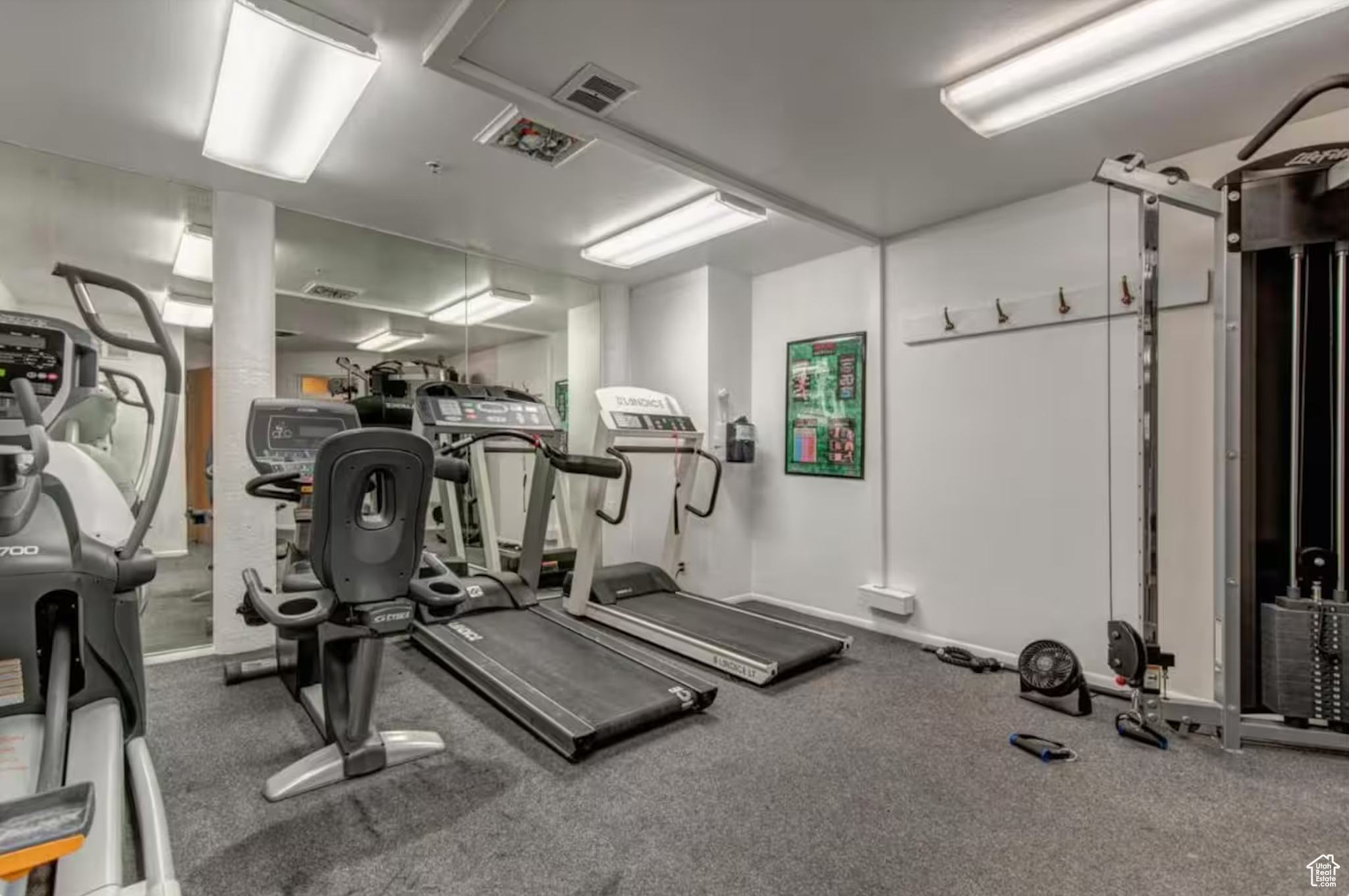 POWDERWOOD - Residential