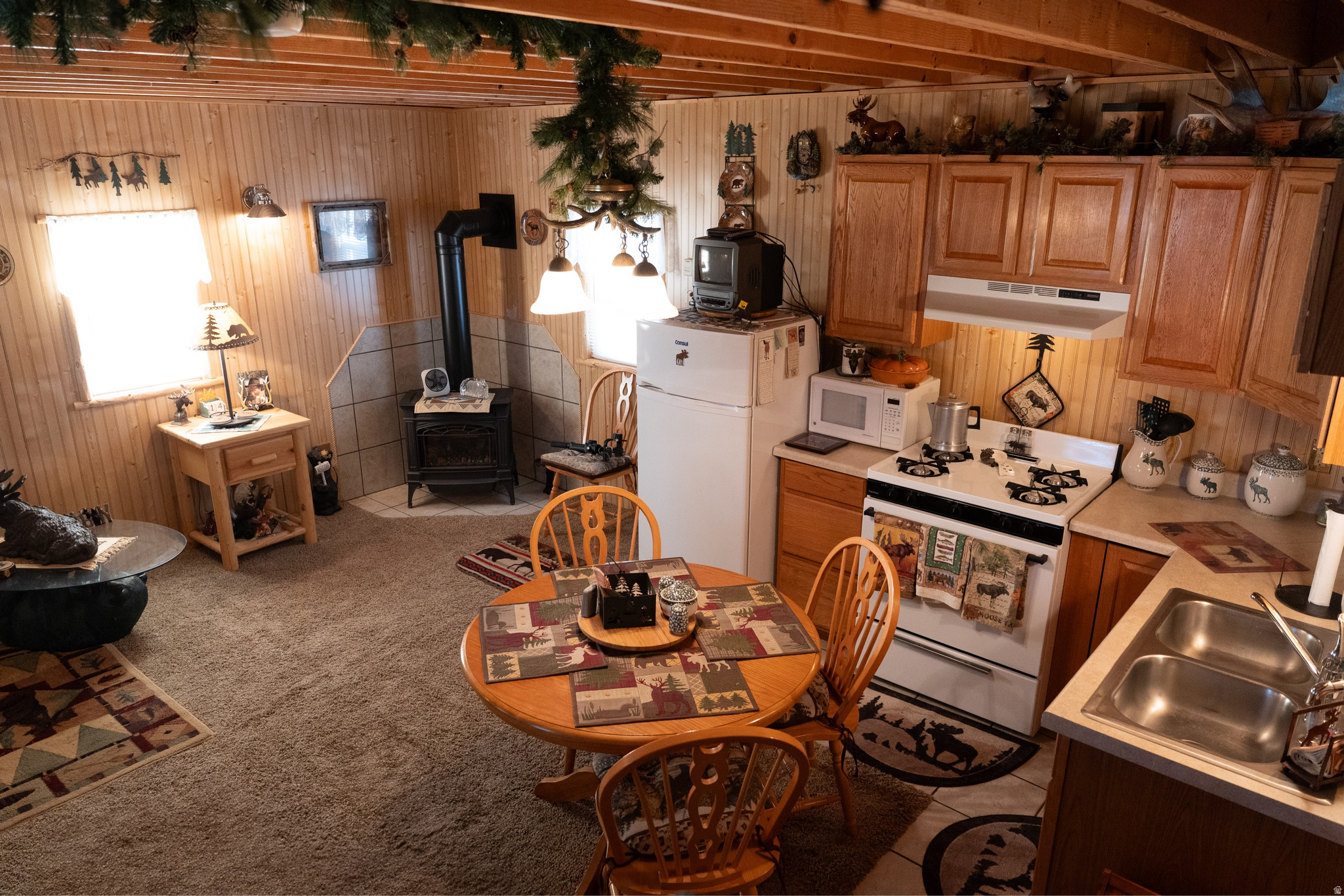 HARDWARE PARK MOUNTAIN ESTATES - Land