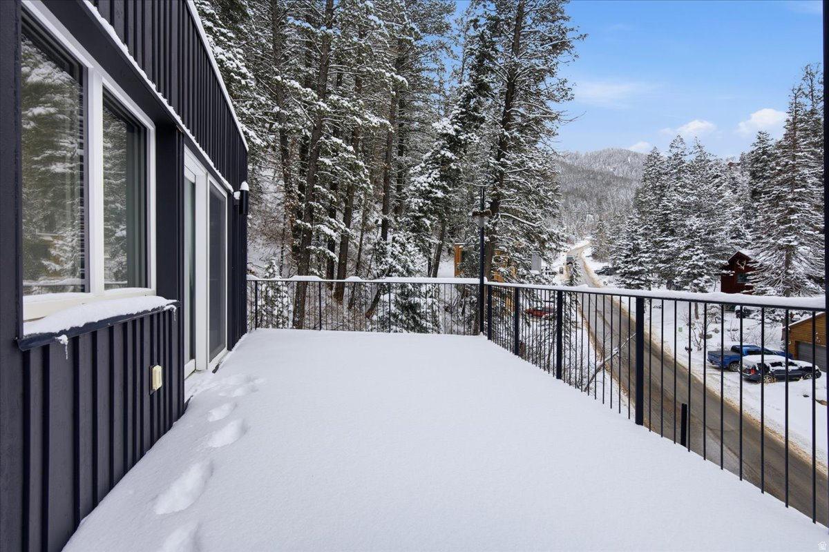 SUMMIT PARK - Residential