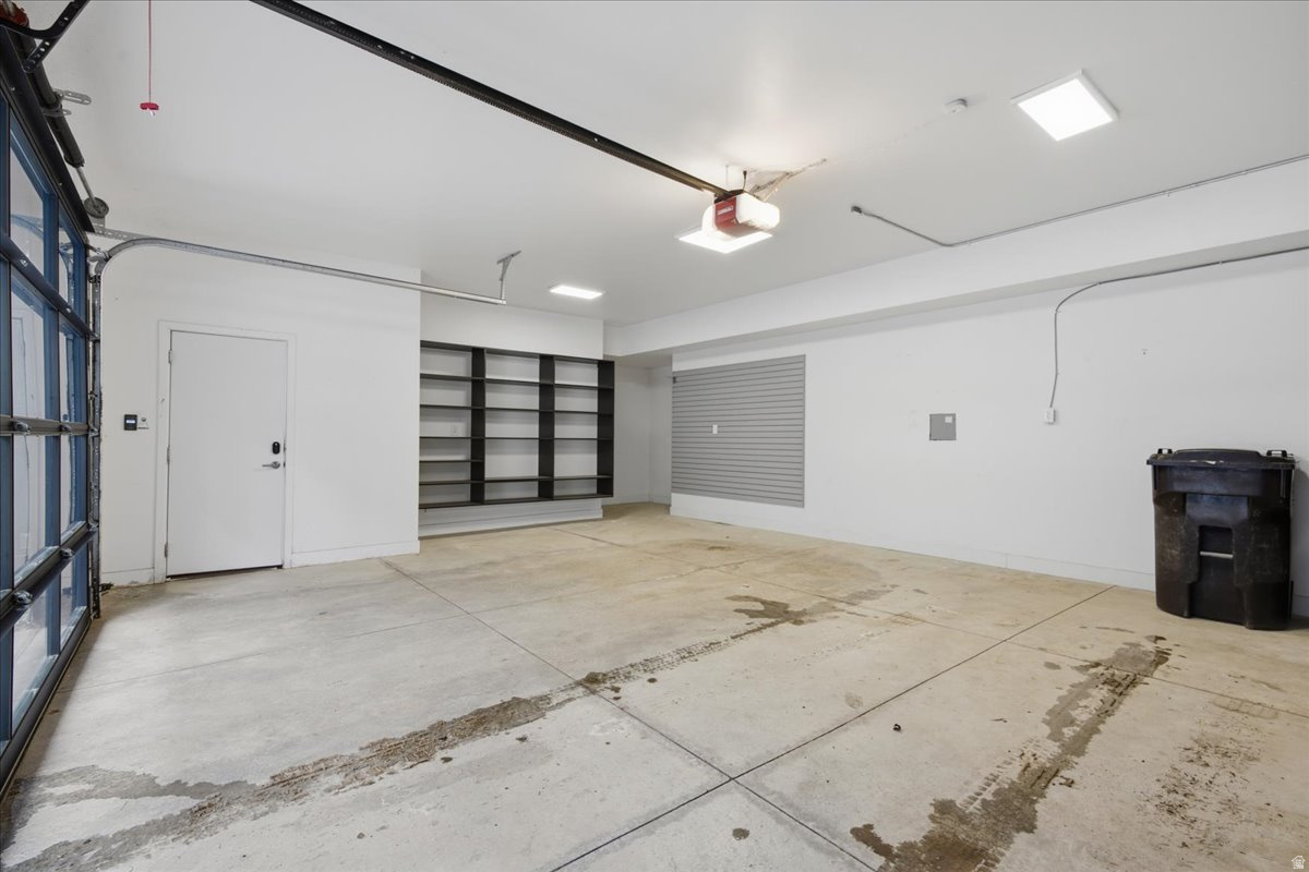 SUMMIT PARK - Residential