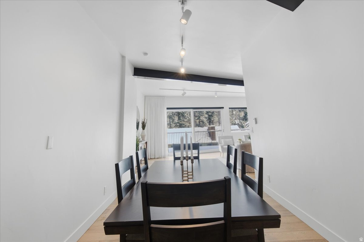 SUMMIT PARK - Residential