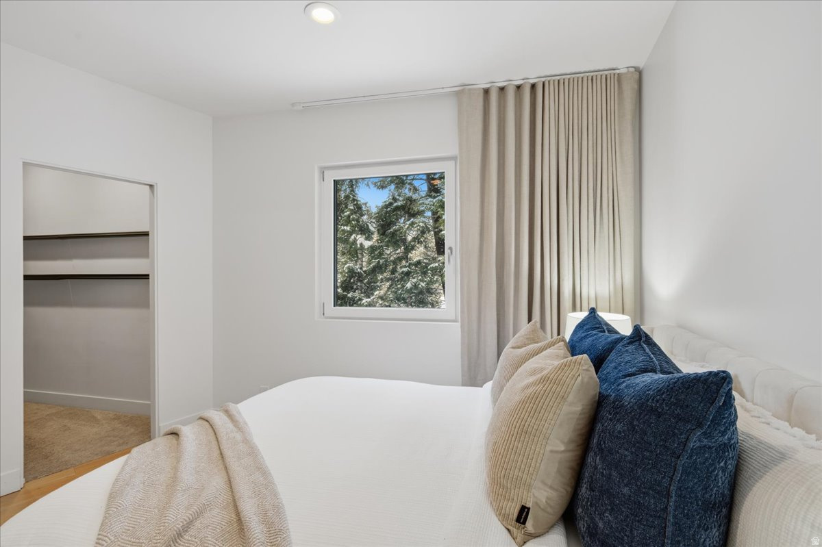 SUMMIT PARK - Residential