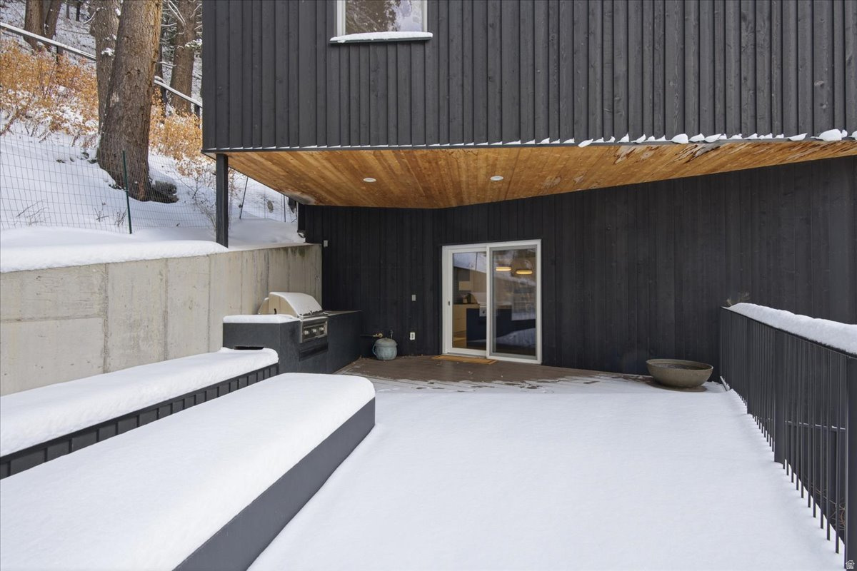 SUMMIT PARK - Residential