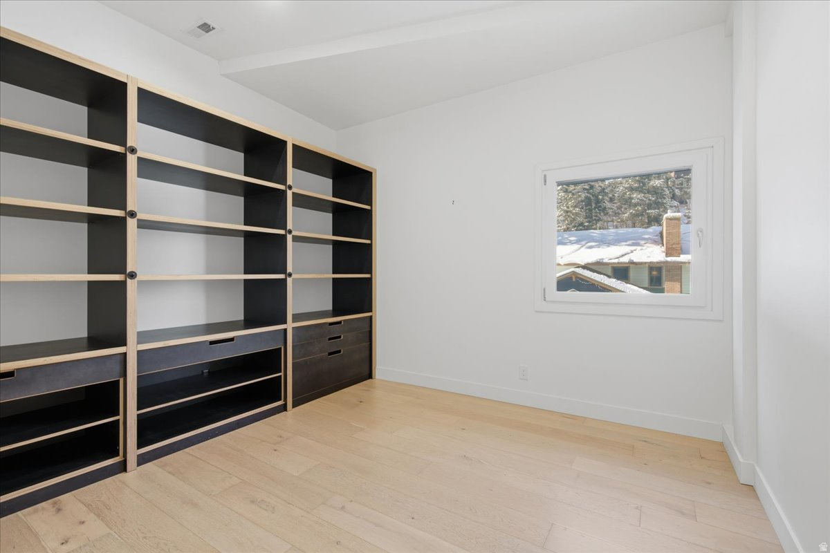 SUMMIT PARK - Residential