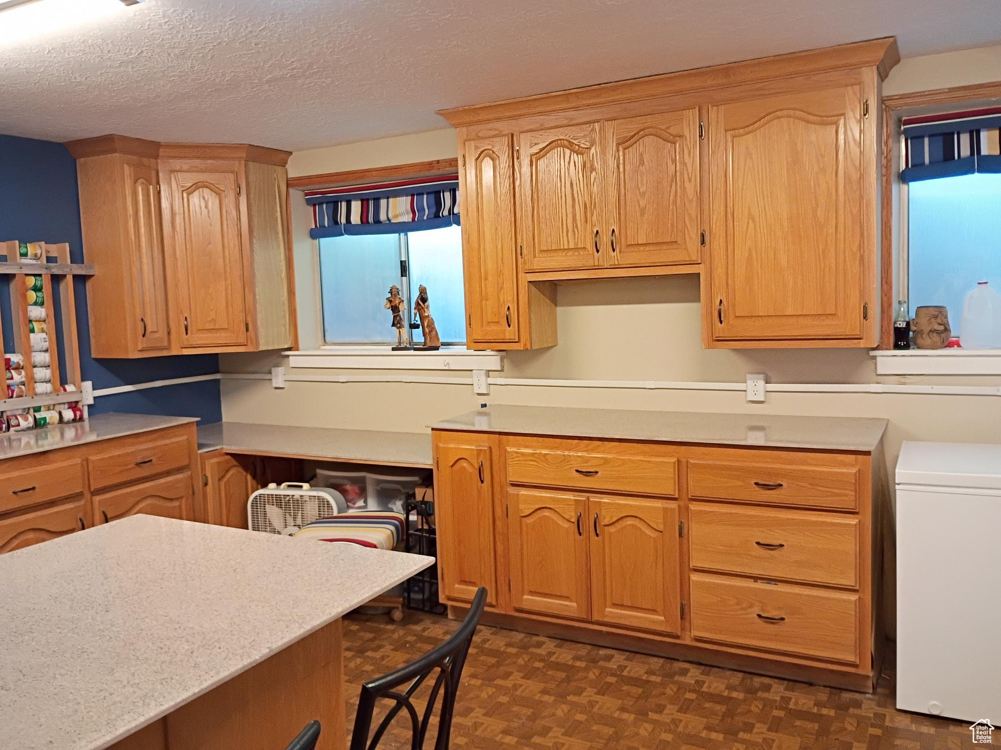 HILLCREST - Residential