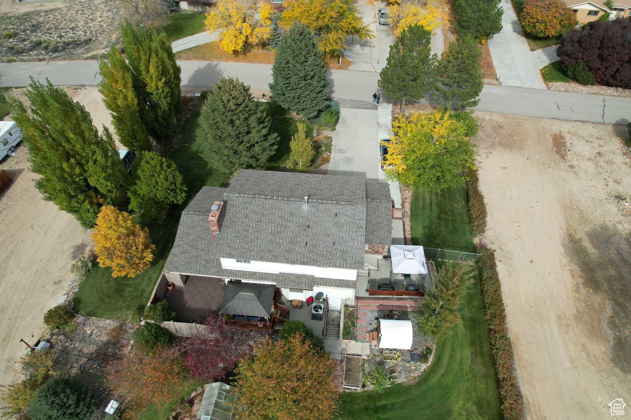 HILLCREST - Residential