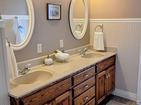 Tiny photo for 1407 SHEPHERD DR, Wellington, UT 84542 (MLS # 2114906)