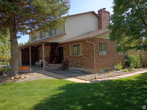Tiny photo for 1407 SHEPHERD DR, Wellington, UT 84542 (MLS # 2114906)