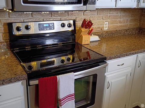 Tiny photo for 1407 SHEPHERD DR, Wellington, UT 84542 (MLS # 2114906)