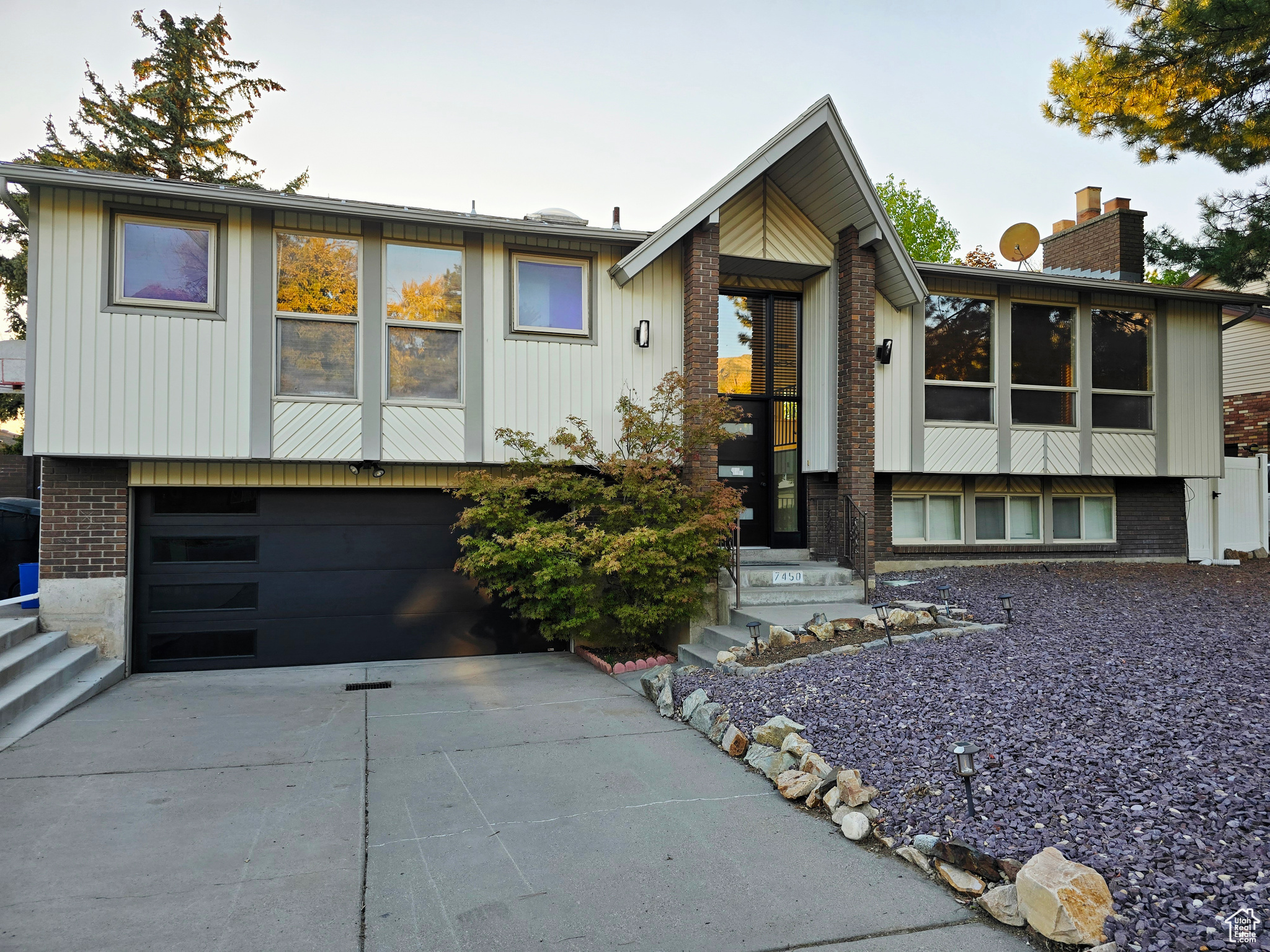 RIVIERA HEIGHTS #1 - Residential